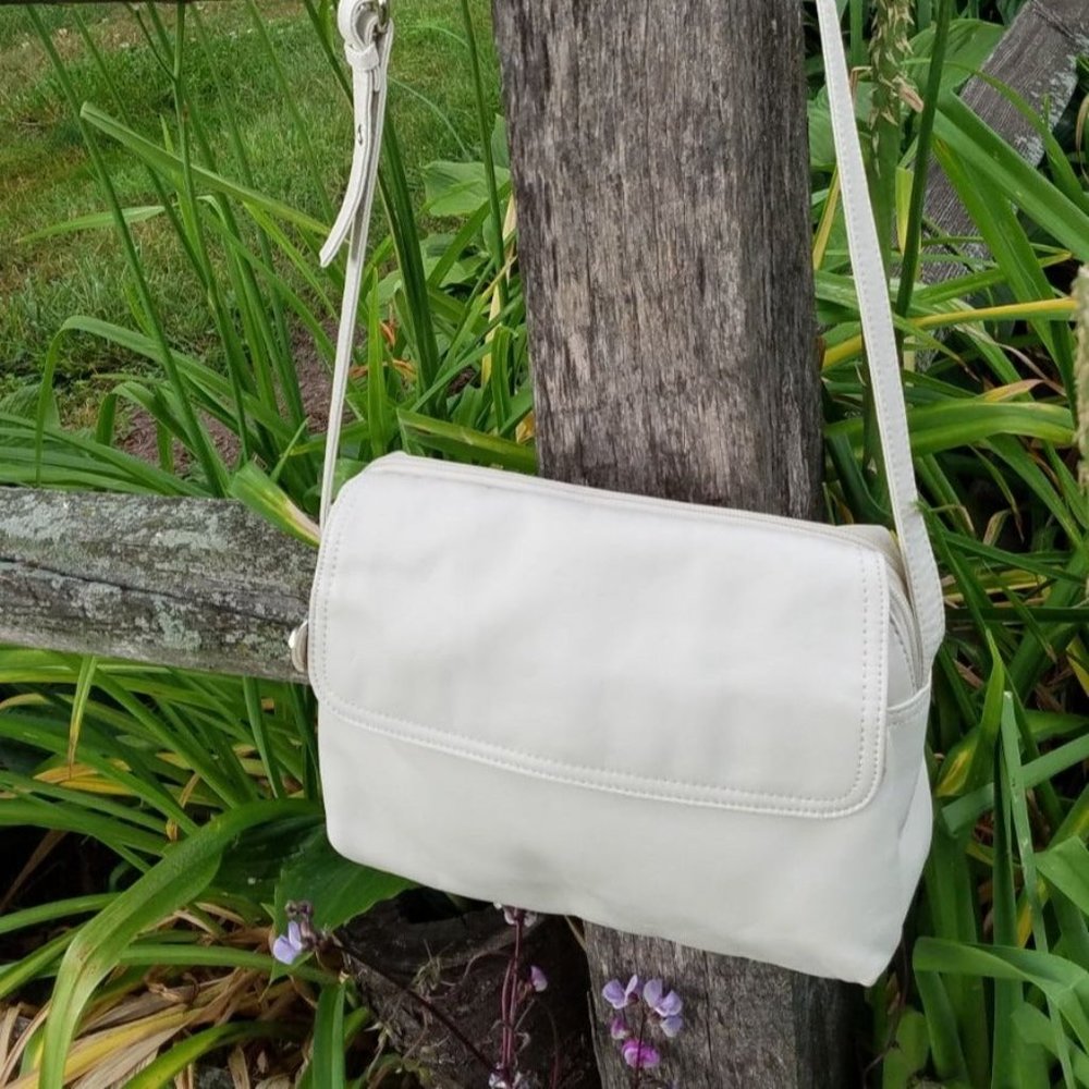 CL America - Vegan Ivory Crossbody Handbag